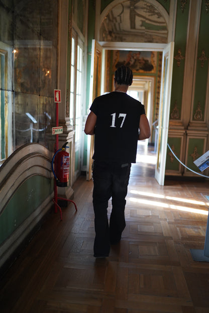 17 Iced Tee - Black