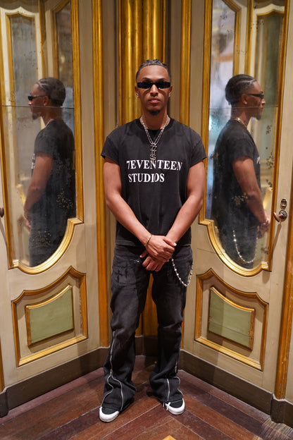 17 Iced Tee - Black