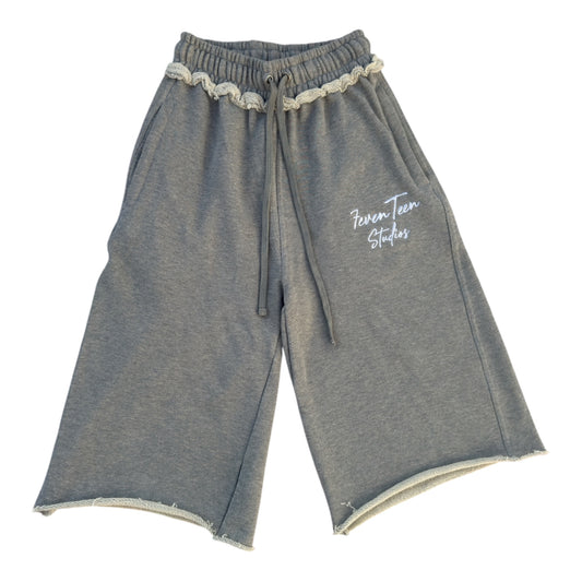 EVERYDAY SWEATSHORTS